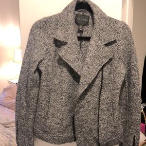 Tahari Size Small women’s Jacket